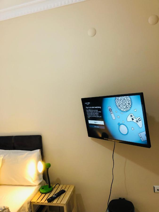 Self Checkin 2bedroom Apart In Kagithane Gazde/Camere de închiriat Istanbul